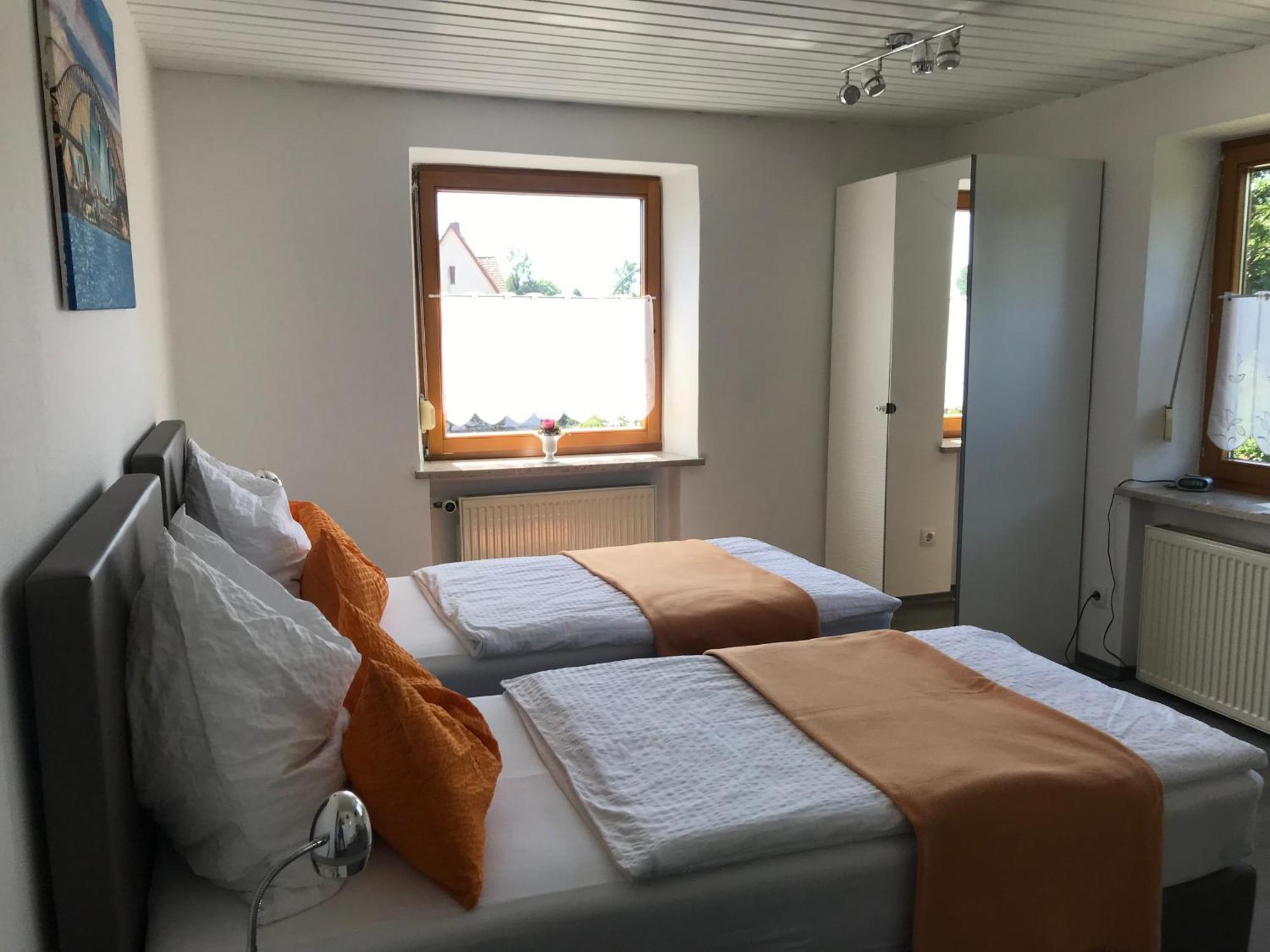 Gaestehaus Nicole Burgau Buitenkant foto
